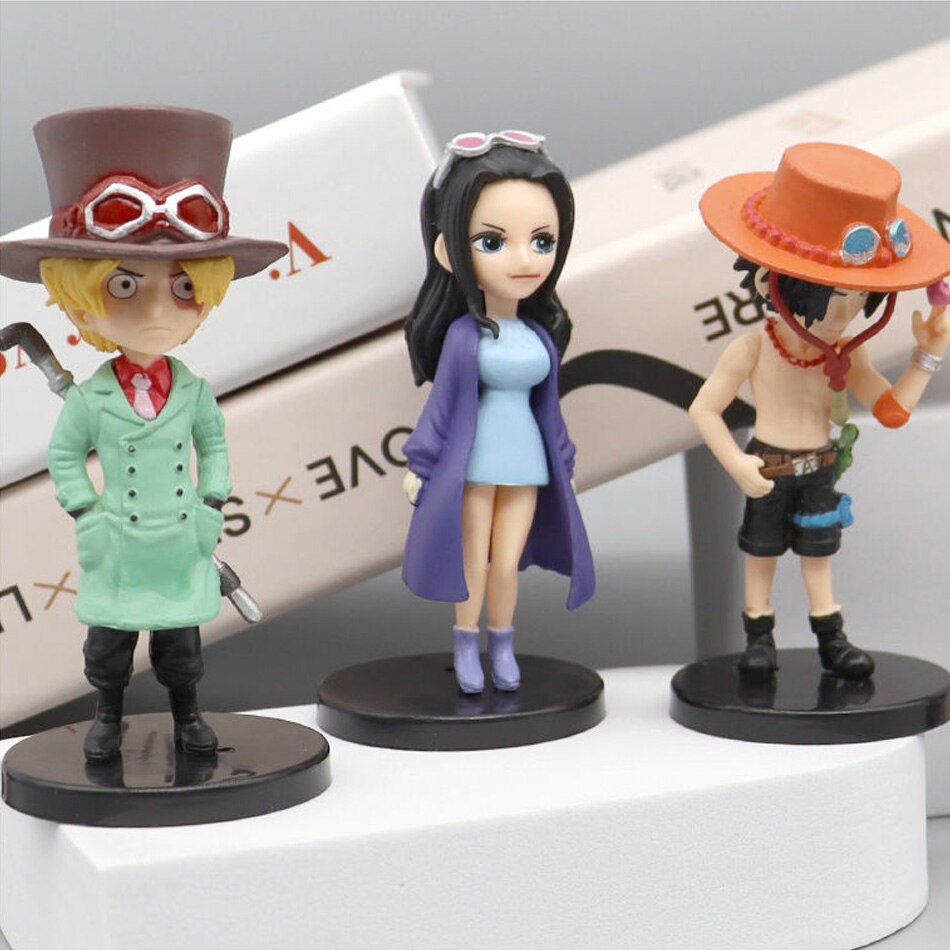 One Piece Figure Straw Hat Pirates Decorations Doll