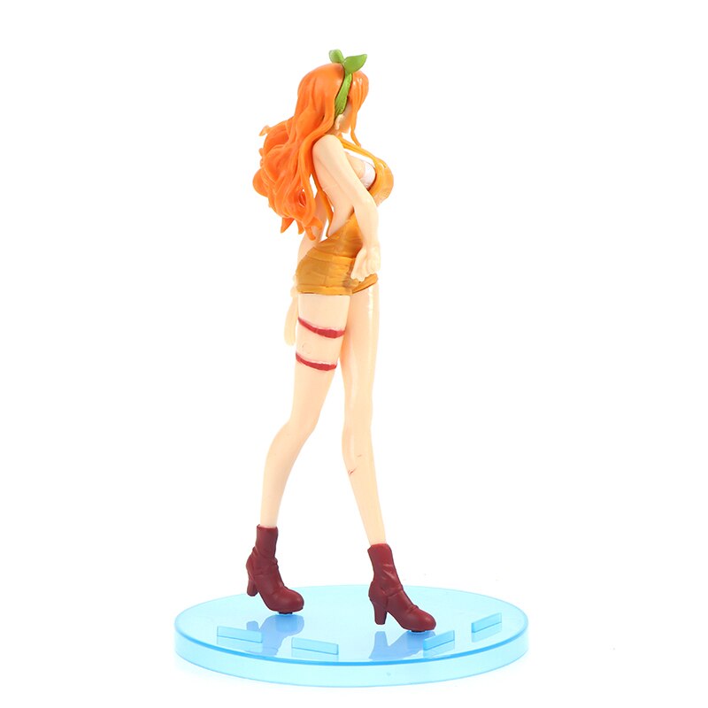 One Piece Figure Nami Pose